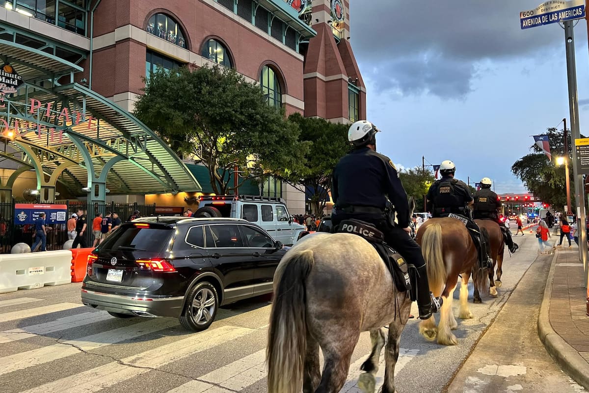 Descartan que los agentes de policía vayan a actuar como oficiales de migración