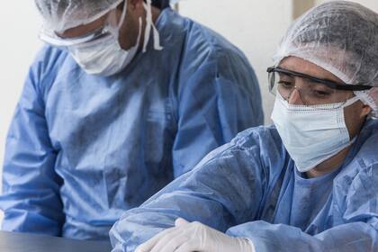 Desconcierto en la salud por la suba de productos básicos contra el coronavirus