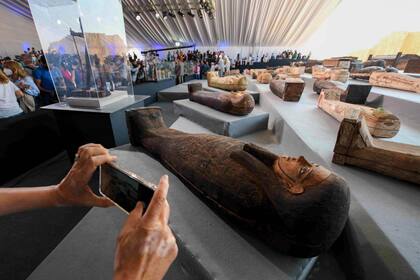 Los sarcófagos serán repartidos en varios museos egipcios