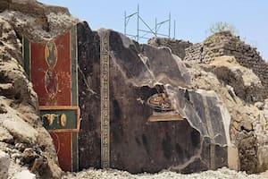 Descubren una sala secreta en honor a Dionisio que soportó casi 2000 años bajo los escombros