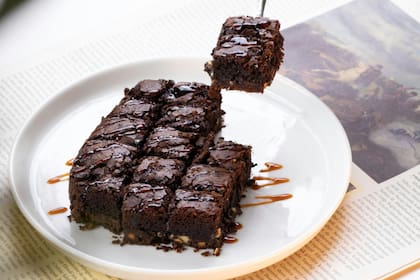 Descubrí cómo hacer el brownie keto en simples pasos