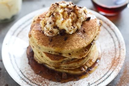 Descubrí cómo hacer panqueques o hotcakes de tiramisú en simples pasos
