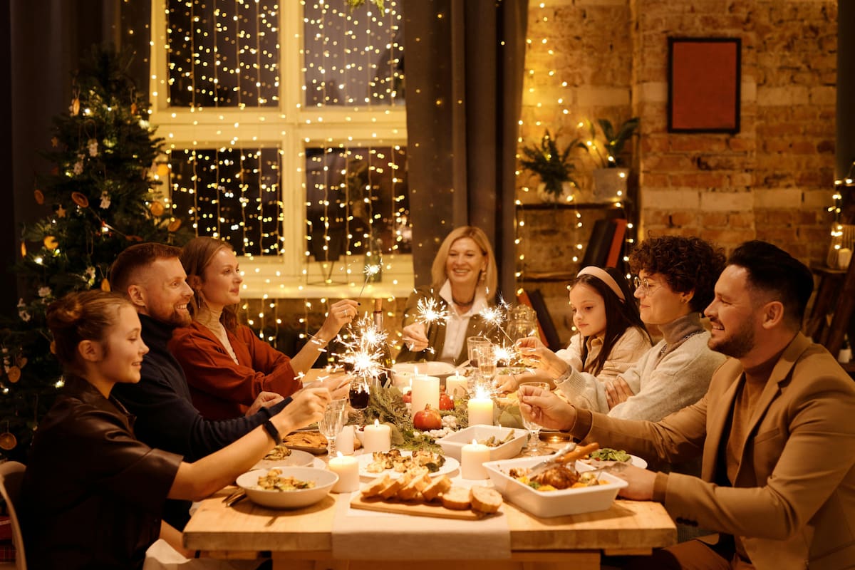 Descubrí las frases emotivas que podés compartir en familia el día de Navidad