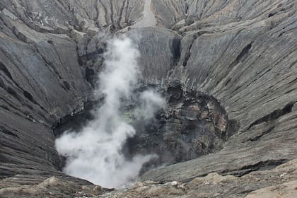 Descubrieron uno de los cráteres más grandes del mundo en Australia