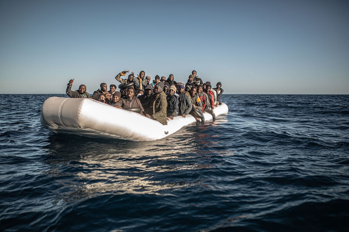 Desde 2015, el yate Astral rescató a más de 60.000 inmigrantes que naufragaron en el Mediterráneo