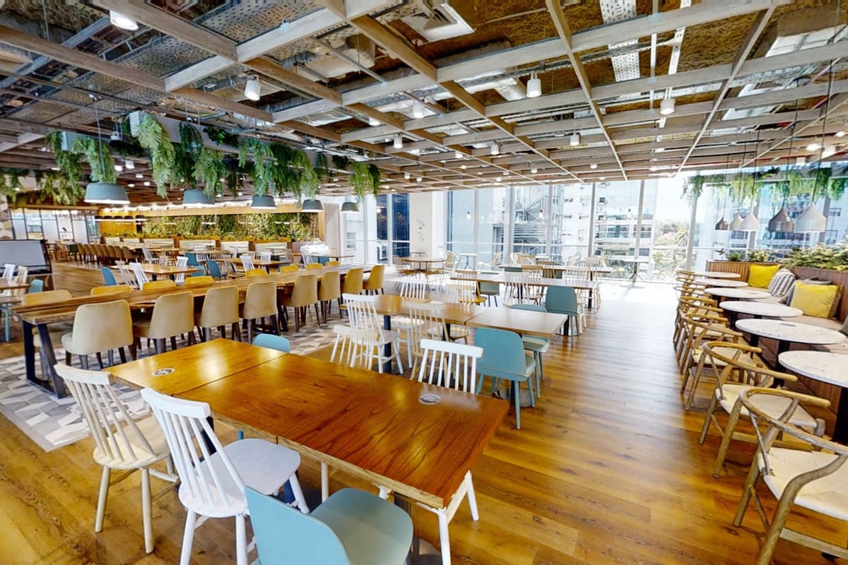 Desde alquilar un espacio en una casa antigua en Palermo de 500 metros cuadrados hasta ocupar el mejor edificio de oficinas en Argentina de 10.000 m², esta empresa de coworking expandió su presencia hasta contar hoy con nueve espacios de oficinas en el país, además de dos internacionales entre Perú y Chile.