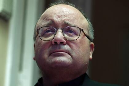 Desde anoche el arzobispo Charles Scicluna está internado en la clínica San Carlos de Apoquindo de la Universidad Católica