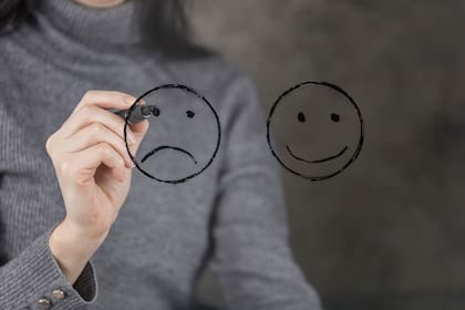 "Desde Buda hasta el griego Epicteto dijeron que la felicidad procede del interior de uno mismo y que moldear el mundo según nuestros deseos no es el camino correcto"