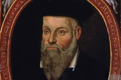 Desde catástrofes naturales hasta avances tecnológicos: las predicciones de Nostradamus para el año que está por comenzar