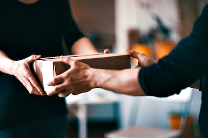 Desde el 1° de abril, el sistema puerta a puerta habilita el ingreso en el país de 12 envíos al año de US$50 cada uno, libres de impuestos y sin necesidad de realizar trámites presenciales