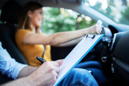 Desde el 1° de septiembre, los cursos de educación vial en Texas deberán incorporar información sobre cómo conducir en zonas de obras