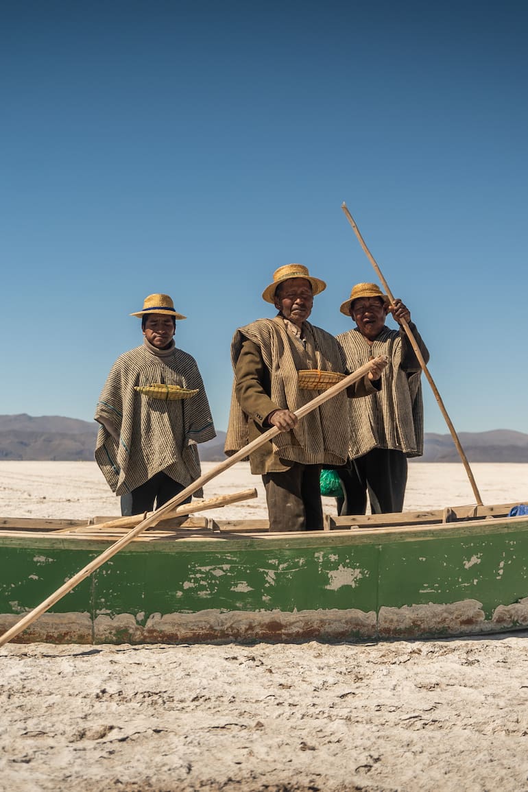 Desde el año pasado el segundo lago más grande de Bolivia se terminó de secar; los qotzuñi fueron los más afectados; en aymara, quotzuñi significa gente de lago