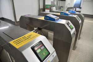 Desde el lunes, los subtes se podrán pagar con tarjetas de débito o crédito además de la SUBE