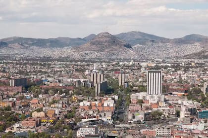 Desde el punto de vista arquitectónico y de infraestructura, las directrices incluyen la monitorización de los edificios y el uso de cimentaciones profundas