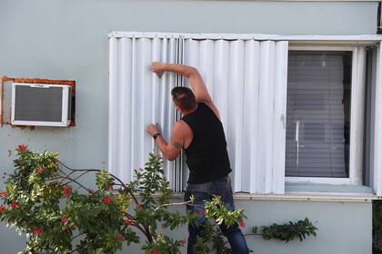 Desde elevar estructuras hasta reconstrucciones completas, las opciones para mitigar riesgos en zonas vulnerables