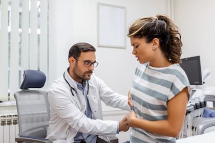 Desde enero de 2027, una parte de los adultos entre 19 y 64 años deberá cumplir requisitos adicionales para mantener su cobertura médica en California