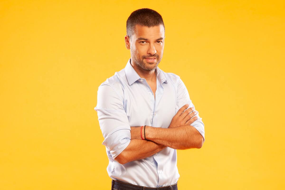 Desde esta noche, Chino Leunis presentará cada domingo un adelanto de la superproducción brasileña Jesús