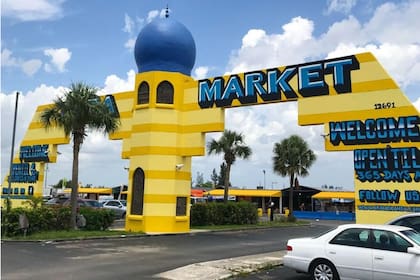 Desde hace más de 40 años, es uno de los mercados de pulgas al sur de la Florida (Crédito: Miami Times Online/Facebook)