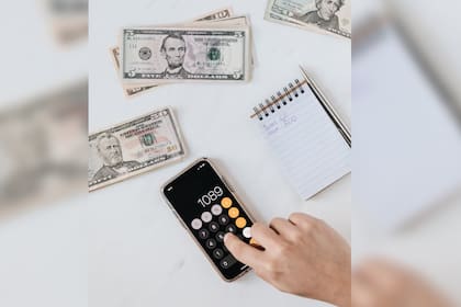 Desde Harvard revelaron cuál es el monto de dinero que hay que tener para ser feliz (Foto Pexels)