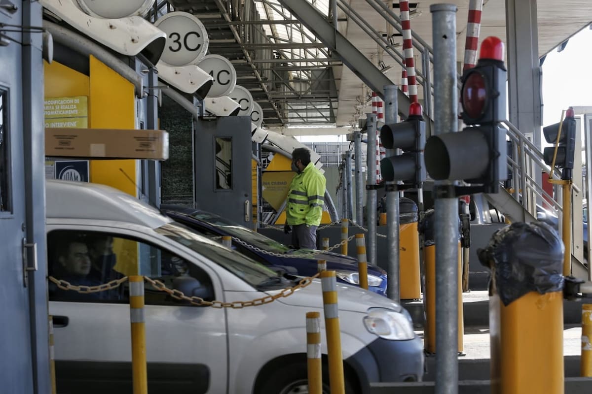 Desde hoy será obligatorio abonar con TelePase en las autopistas porteñas