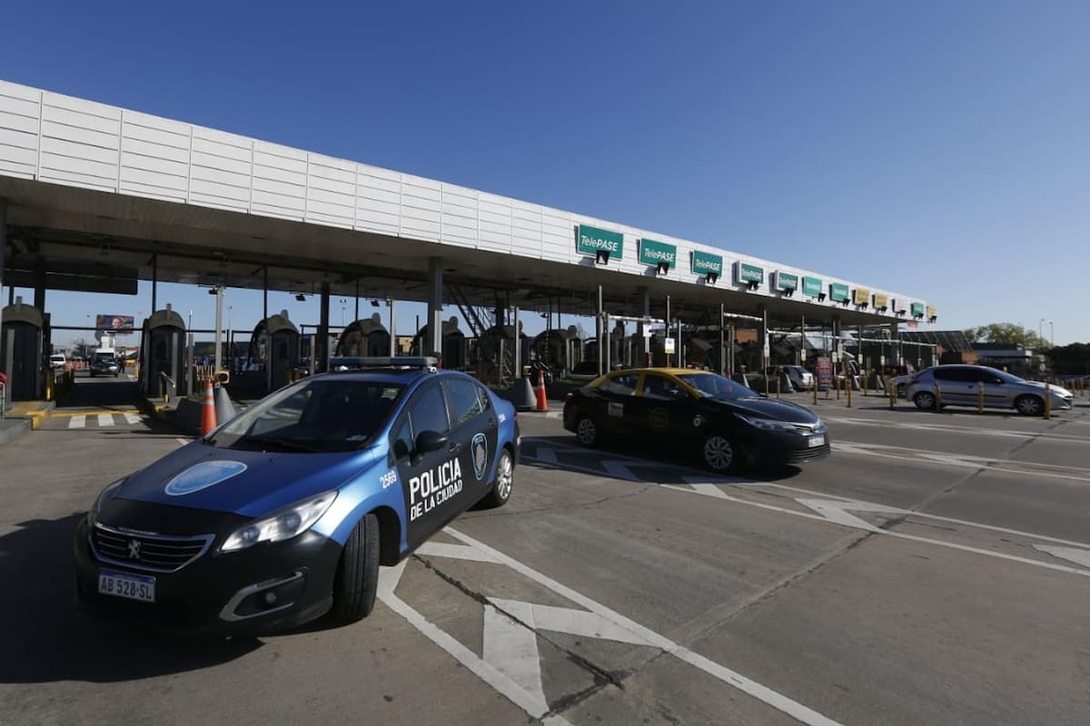 Desde hoy será obligatorio abonar con TelePase en las autopistas porteñas