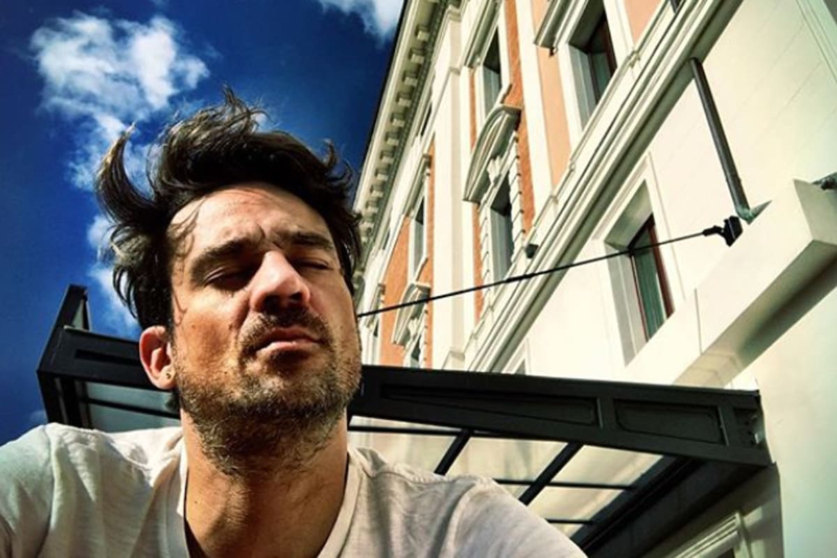 Desde Ibiza a través de una entrevista, contó algo de la intimidad de la internación de su hijo