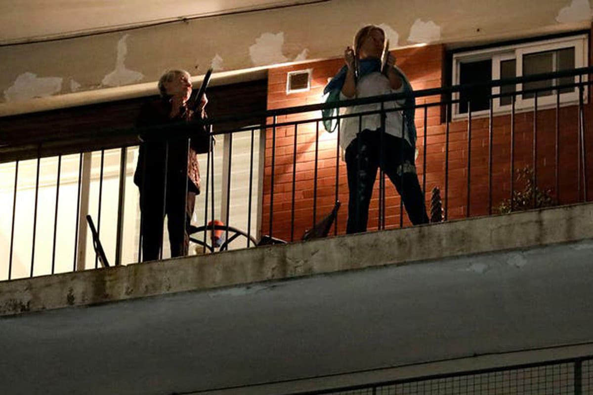 Desde la 20 sonaron cacerolas en apoyo al reclamo de la Policía bonaerense