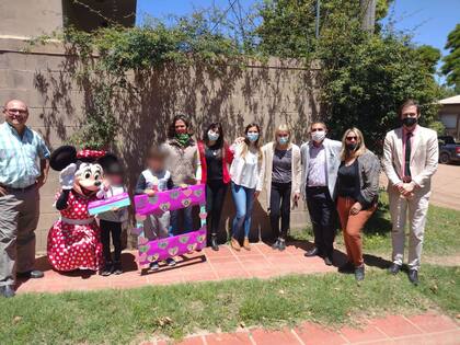 Desde la Justicia buscaban comunicarle a M. A. la adopción plena de manera clara