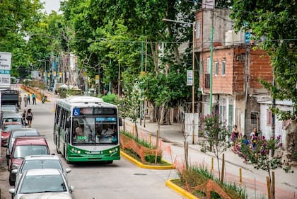 Desde la semana pasada dos líneas de colectivos comenzaron a ingresar a la villa 31 como parte del proceso de urbanización
