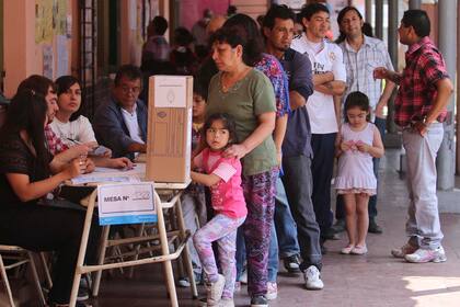 Antes de ir a votar, los cordobeses pueden consultar el padrón electoral