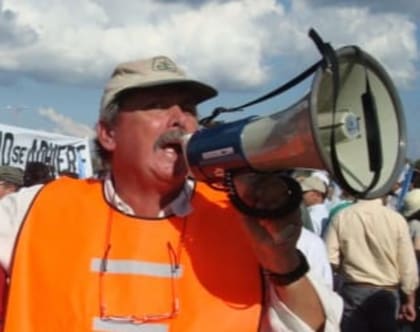 Desde los años 90 hasta la actualidad, el productor bonaerense participó de algunas de las principales batallas del agro argentino y se convirtió en una voz escuchada dentro y fuera del Congreso