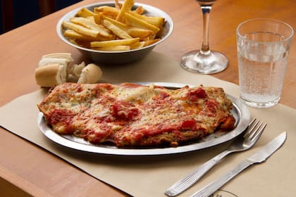 Desde milanesa a la fugazetta a hasta milanesa vegeta napolitana, porque los tiempos cambian pero las ganas de comer rico continúan