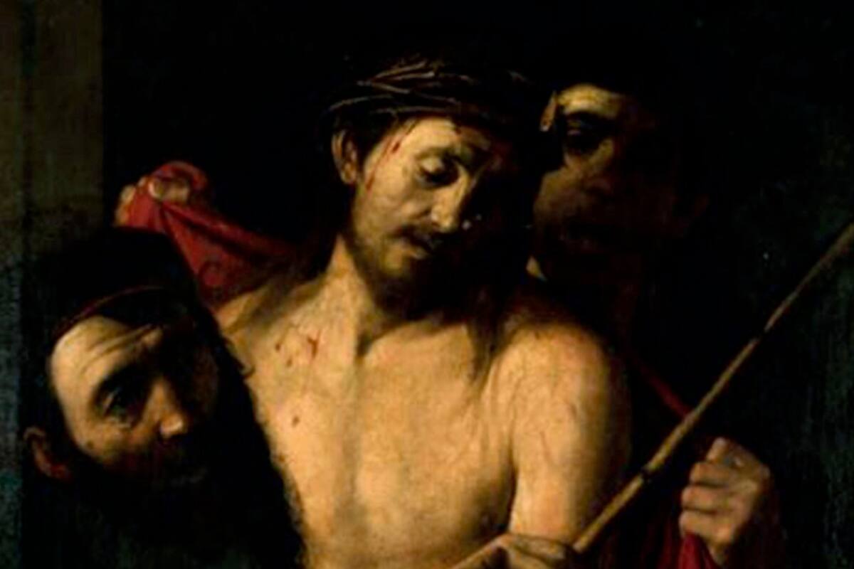 Desde que el año pasado casi se subasta por solo 1500 euros, este cuadro luego atribuido a Caravaggio encierra varias incógnitas; ahora el informe de una pericia habla del mal que dificulta un estudio en detalle