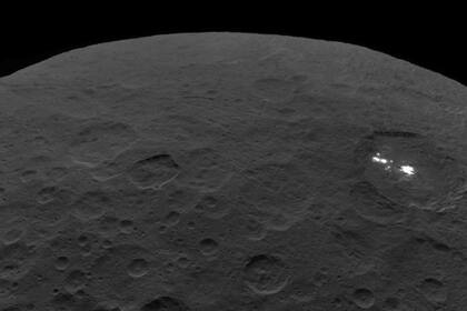 Desde que la misión Dawn de la NASA estudió este cuerpo planetario, entre 2015 y 2018, Ceres se describió como un antiguo mundo oceánico