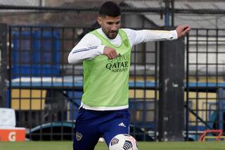 El caso Lisandro López: siempre rinde, pero para el club es cuarta opción en defensa