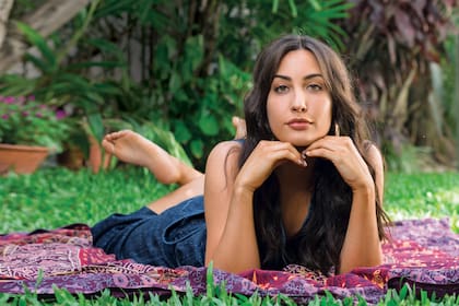 “Desde que nací mi papá es muy conocido. No sé lo que es que no te miren en la calle cuando estás comiendo con tu familia”, asegura la actriz, cuyo hermano, Nicolás, también sigue y con mucho éxito el camino de la actuación. FOTO: Matías Salgado