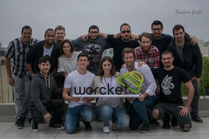 Desde su creación, Worcket recaudó US$3,1 millones para inversión, con una última inyección de US$1,5 por parte de NXTP Ventures