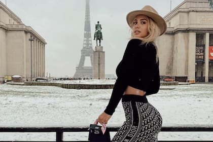 Desde su exclusiva propiedad de París, Wanda Nara subió una foto a una historia de Instagram donde se puede ver la colección de pelotas que ganó su esposo, Mauro Icardi