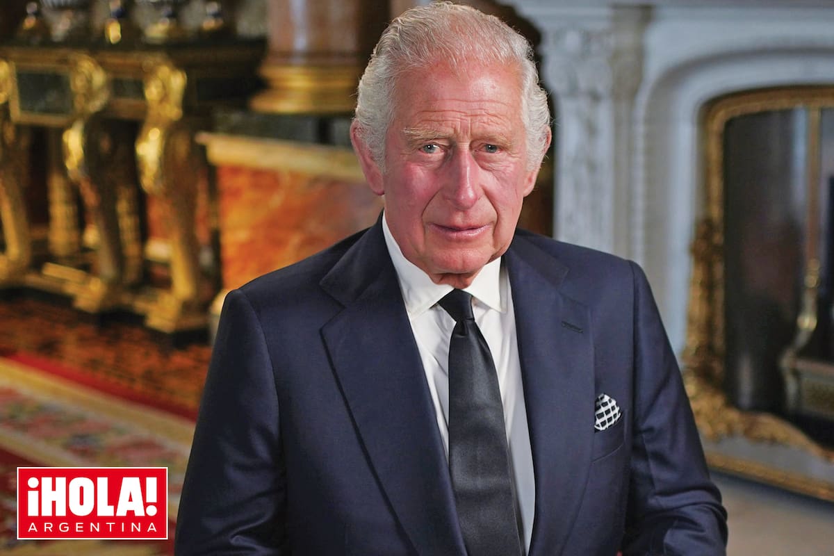 Desde su juventud, Su Majestad tiene a la pintura como pasatiempo y como ejercicio terapéutico. Las propiedades de la familia real y paisajes de la campiña francesa, Nepal y los Alpes suizos suelen ser su inspiración.