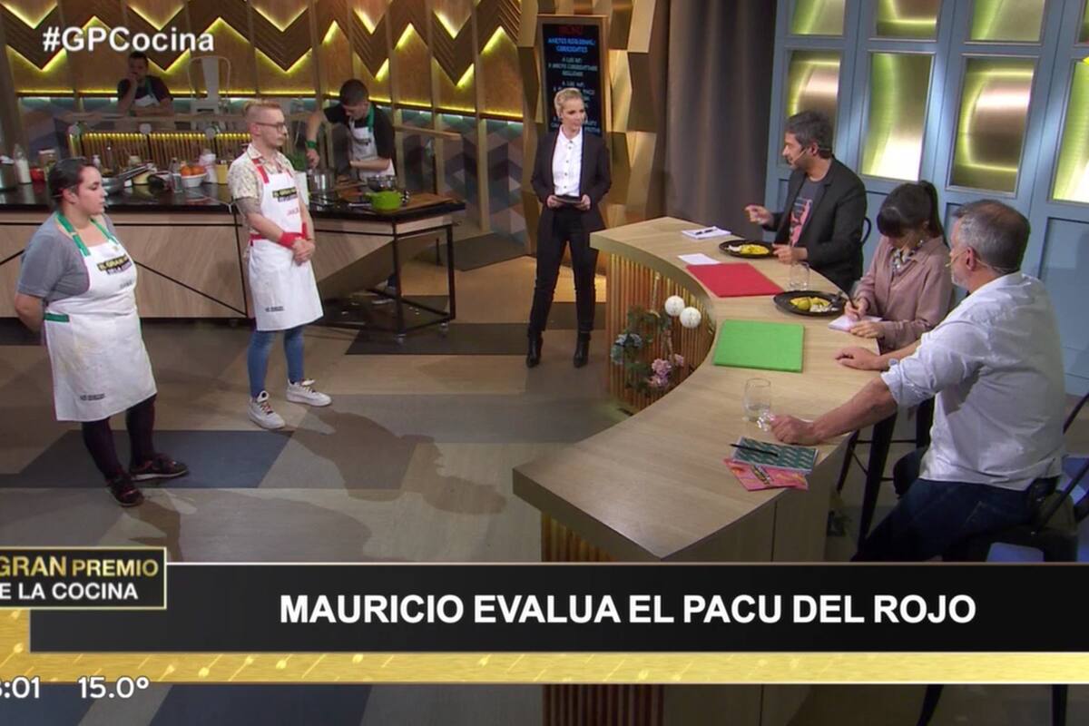 Desde Twitter sostienen que Petersen, Pizarro y Asta prefieren al equipo rojo y actúan en consecuencia.