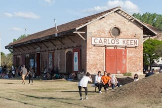 Una escapada ideal cerca de Buenos Aires para disfrutar catas de vino y parrilla libre