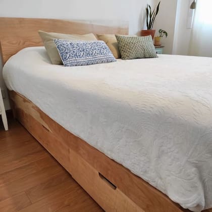 Desean mantener el enfoque artesanal y personalizado de sus productos.
