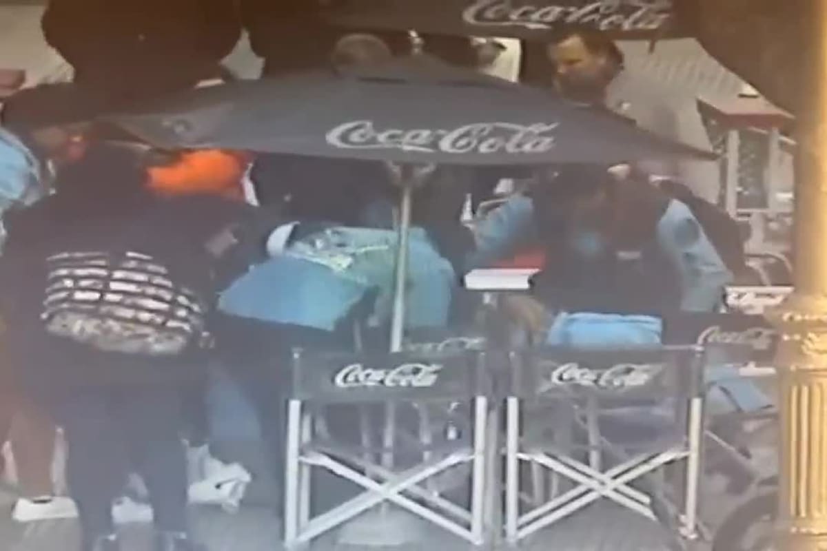 Desesperación en el Microcentro: policías salvaron a una niña que se descompensó