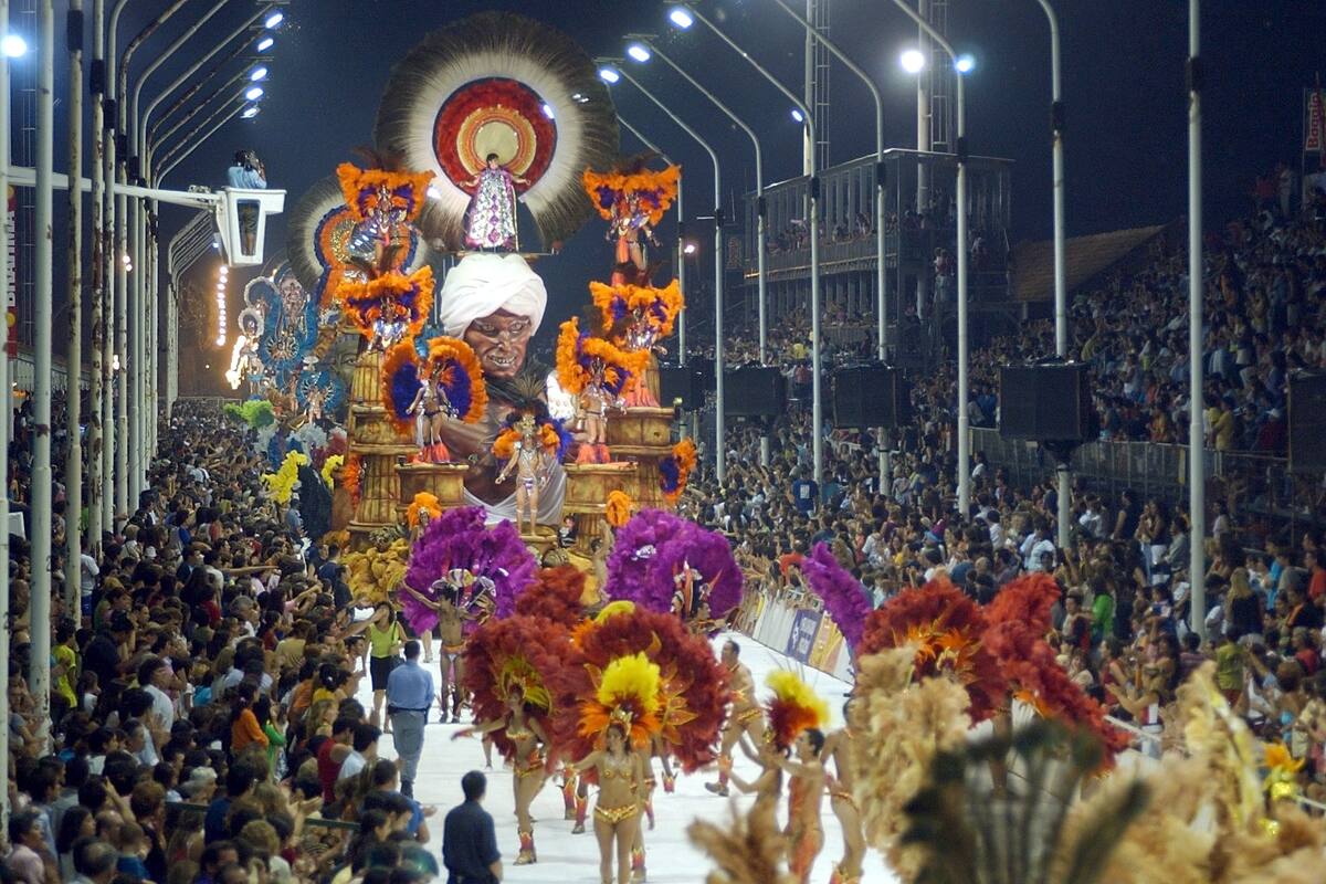 Desfile en el Carnaval de Gualeguaychú.
