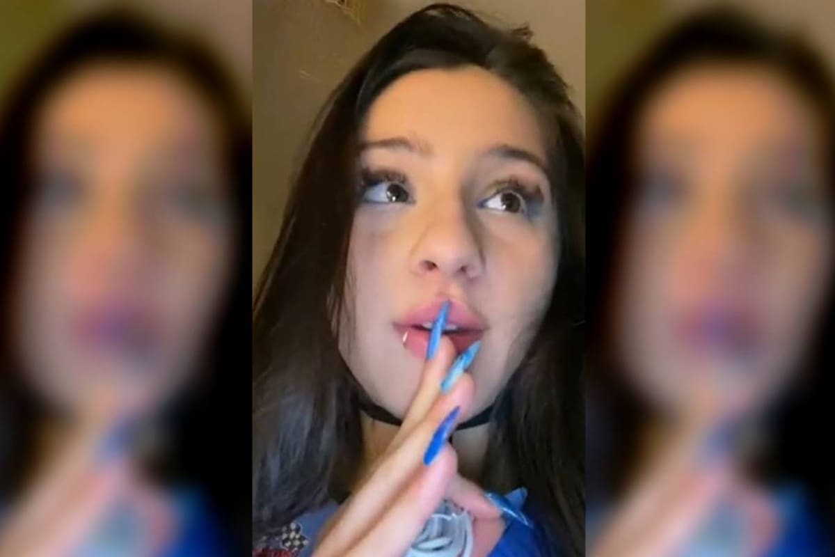 Deshi es el nombre en TikTok de la usuaria que mostró lo que le llegó a su hogar luego de comprar un teclado por vía electrónica