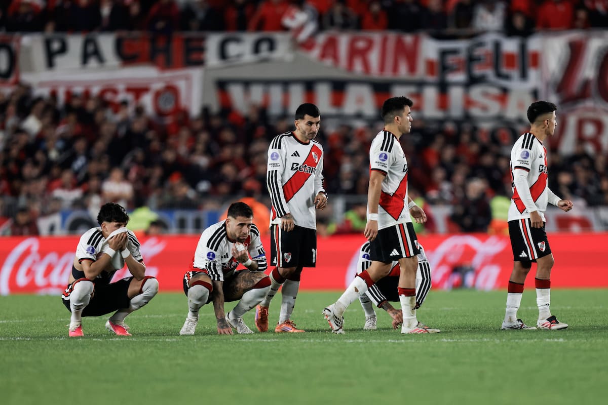 Desilusión total: River perdió por penales con Independiente Santa Fe y se despidió de la Copa Sudamericana