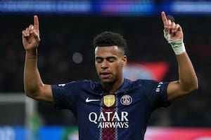 Desire Doue y PSG son los grandes favoritos a quedarse con el trofeo más codiciado de los clubes de Europa