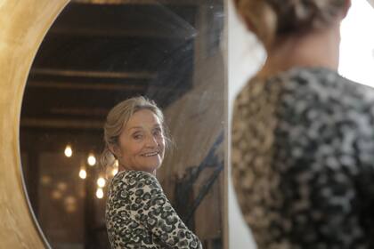 Deslumbró a todos en El diccionario, como María Moliner, y ahora protagoniza La reina de la belleza, en ambas dirigida por Barney Finn