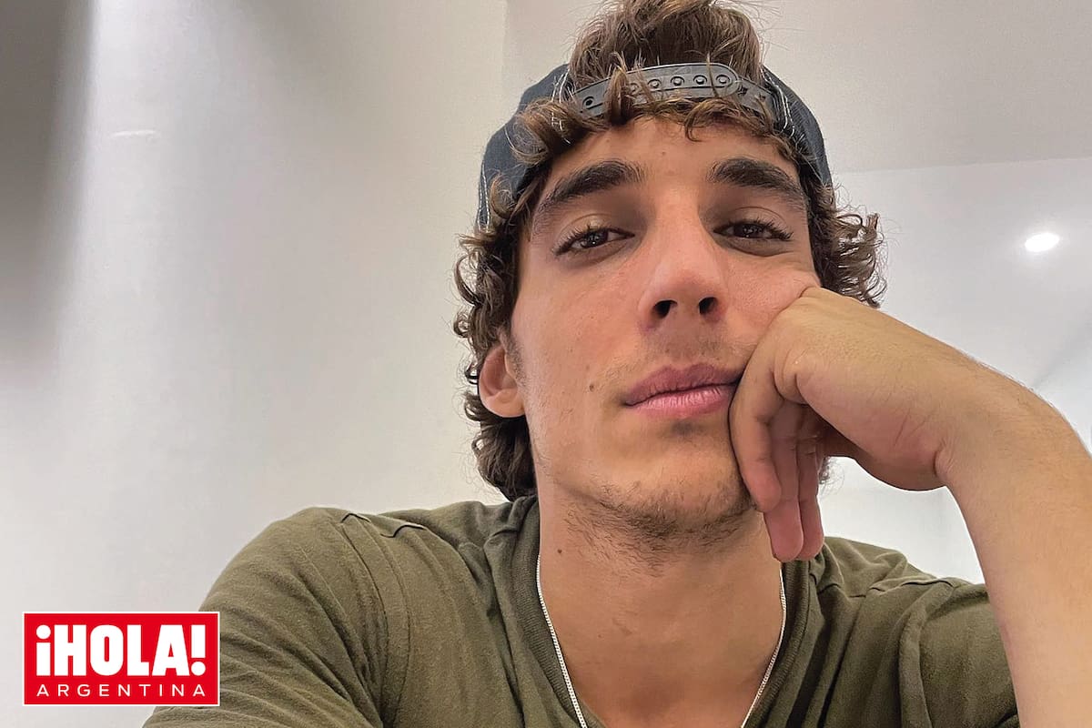 Desolado, cuando se extinguió el fuego grabó un video que compartió por redes sociales. "¡No me lo puedo creer!”, es el grito que se escucha, entremezclado con su llanto y las sirenas de los bomberos.