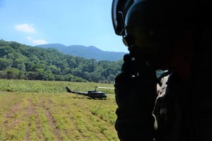 Despliegue de tropas del Regimiento de Cazadores de Monte de Tartagal en la zona de Salvador Mazza, en la conflictiva frontera con Bolivia